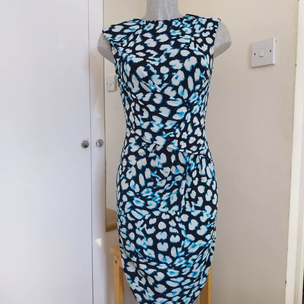 Next sleeveless dress