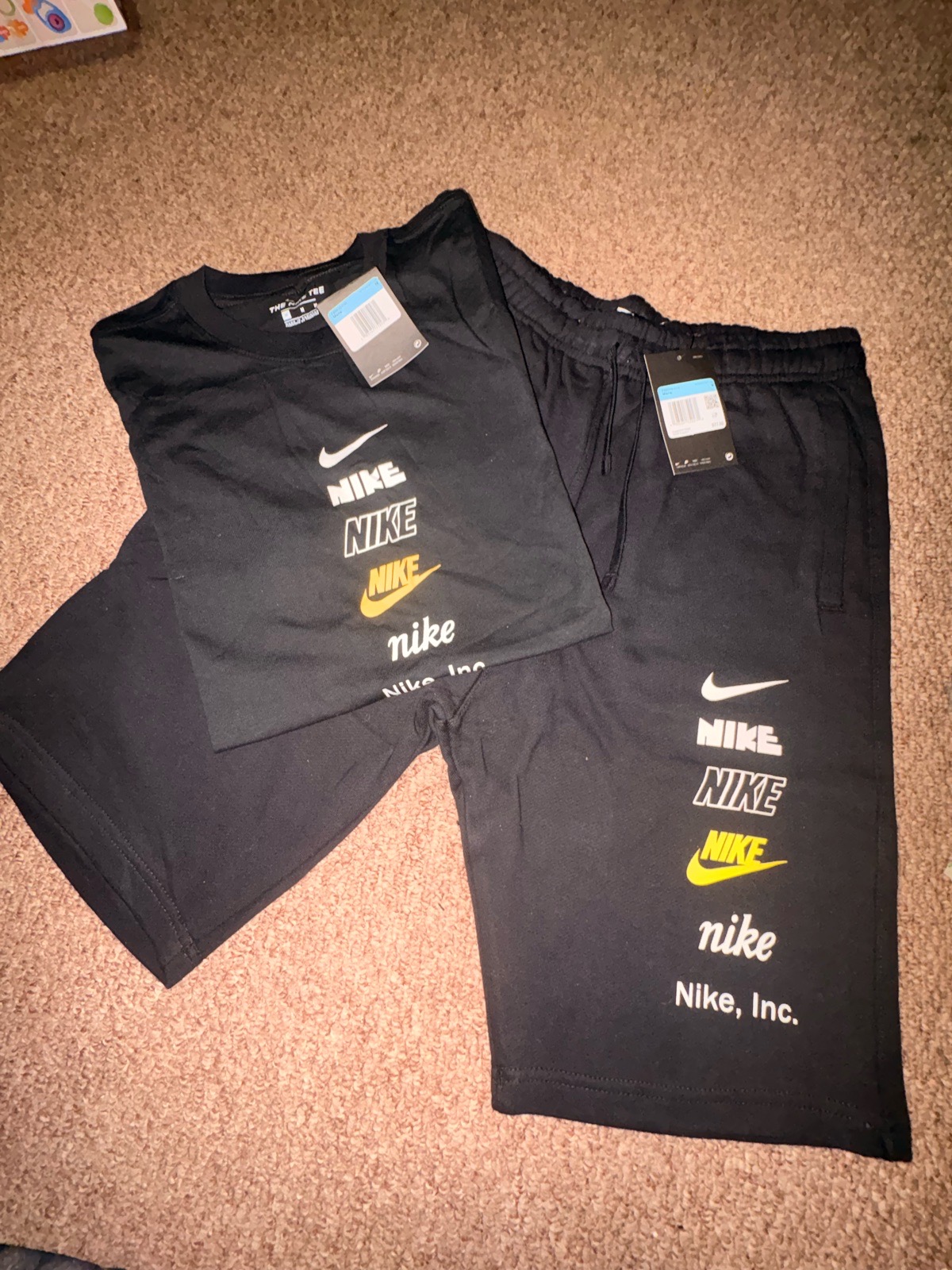 Nike Men’s M Black 2pc T-Shirt & Shorts Set Logo Print Drawstring