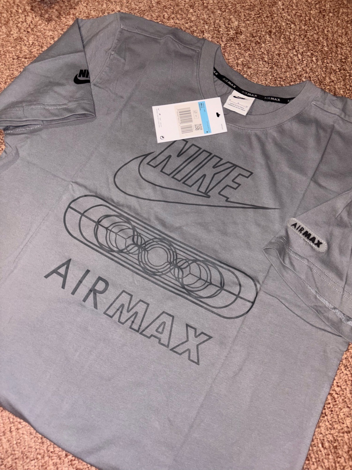 Nike air max tee