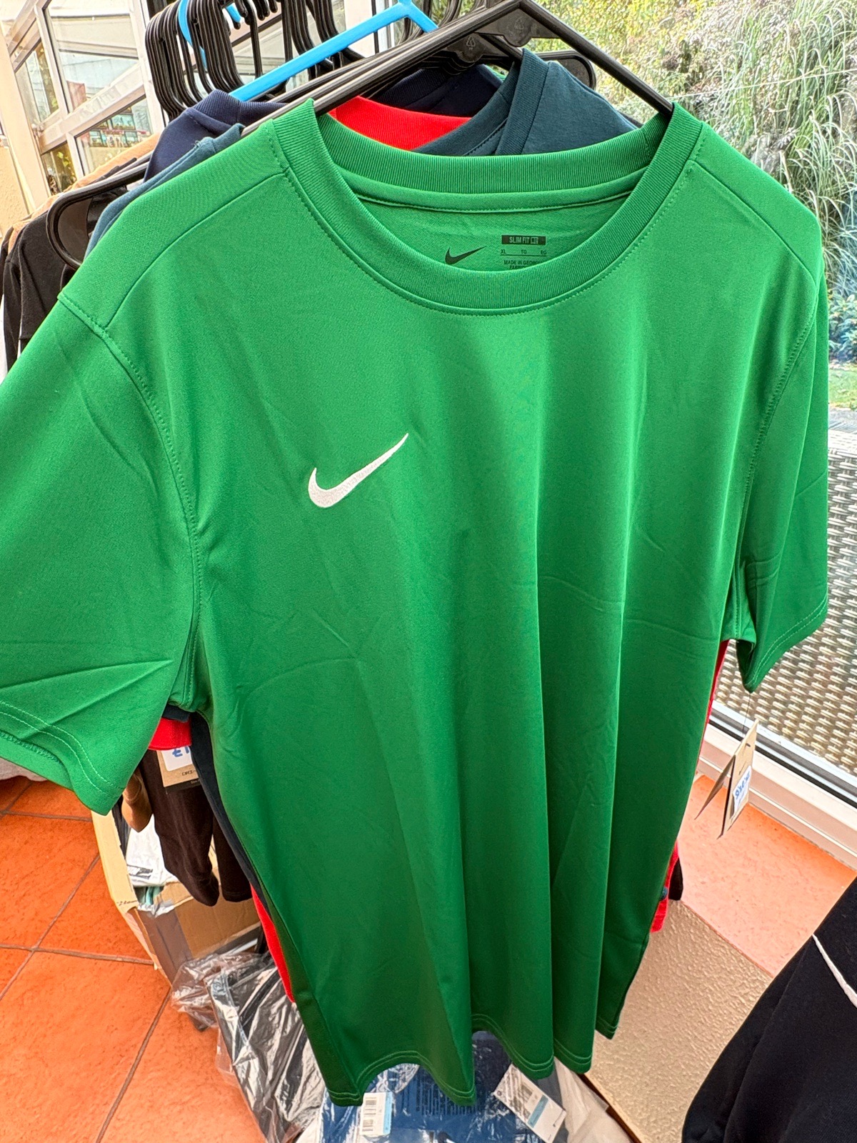 Nike dri-fit tee XL