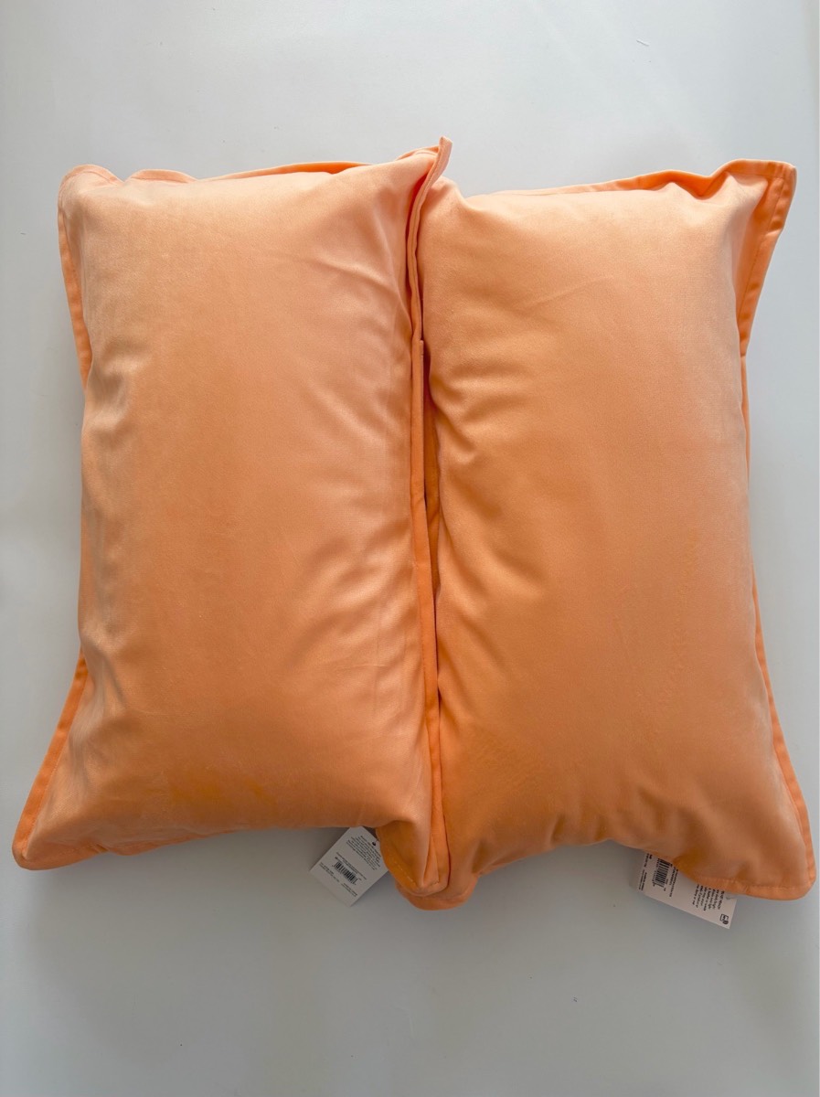 New Homestore Set Of 2 Peach Velvet Cushions Home Decor 30x50cm