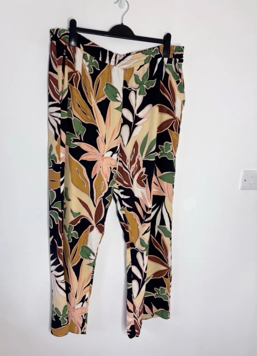 New George Women’s Colourful Leaf Print Wide Leg High Waist Trousers Size 20