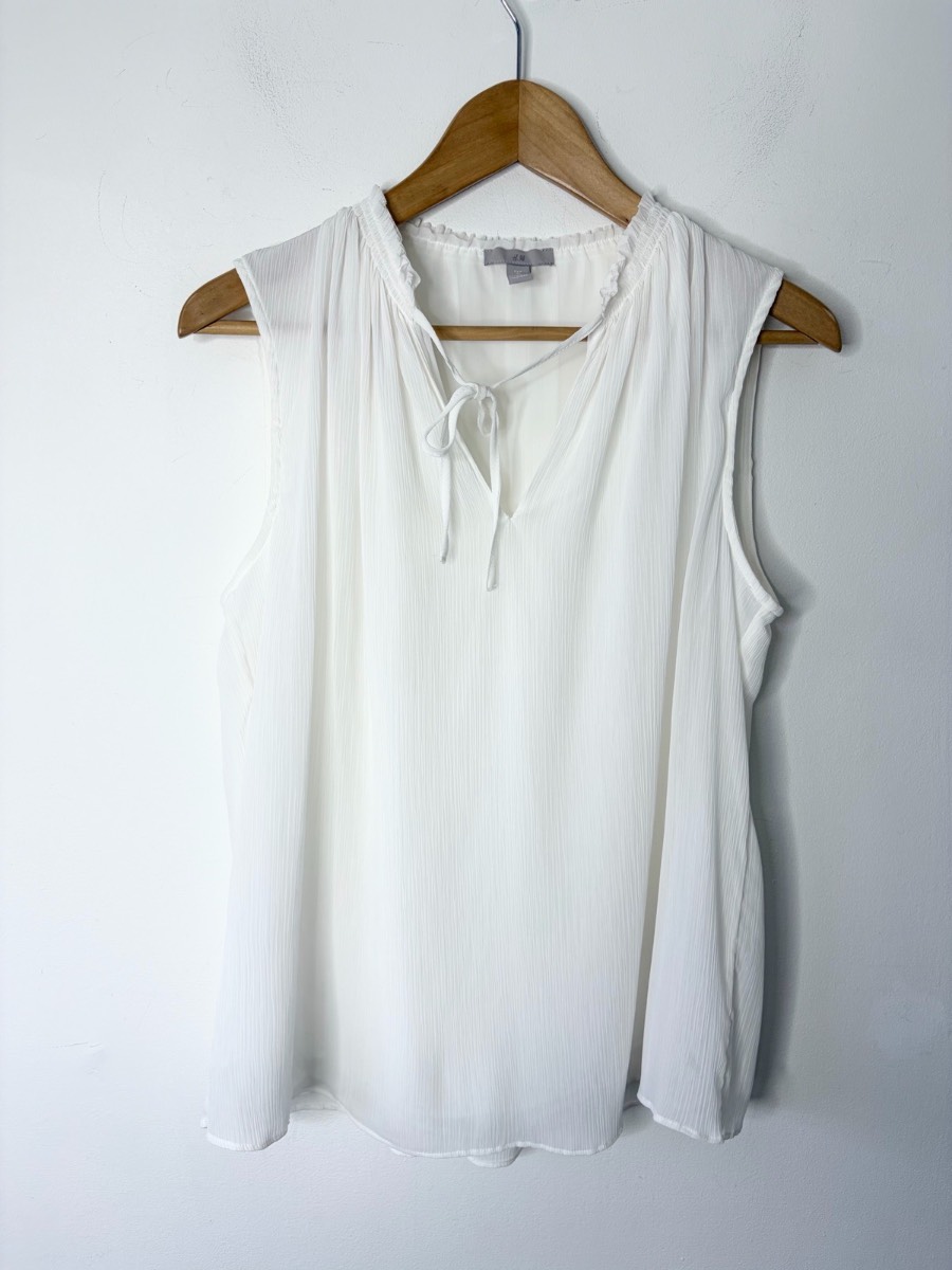H&M Women’s Beautiful Front High Layered Summer Blouse Top Size 8