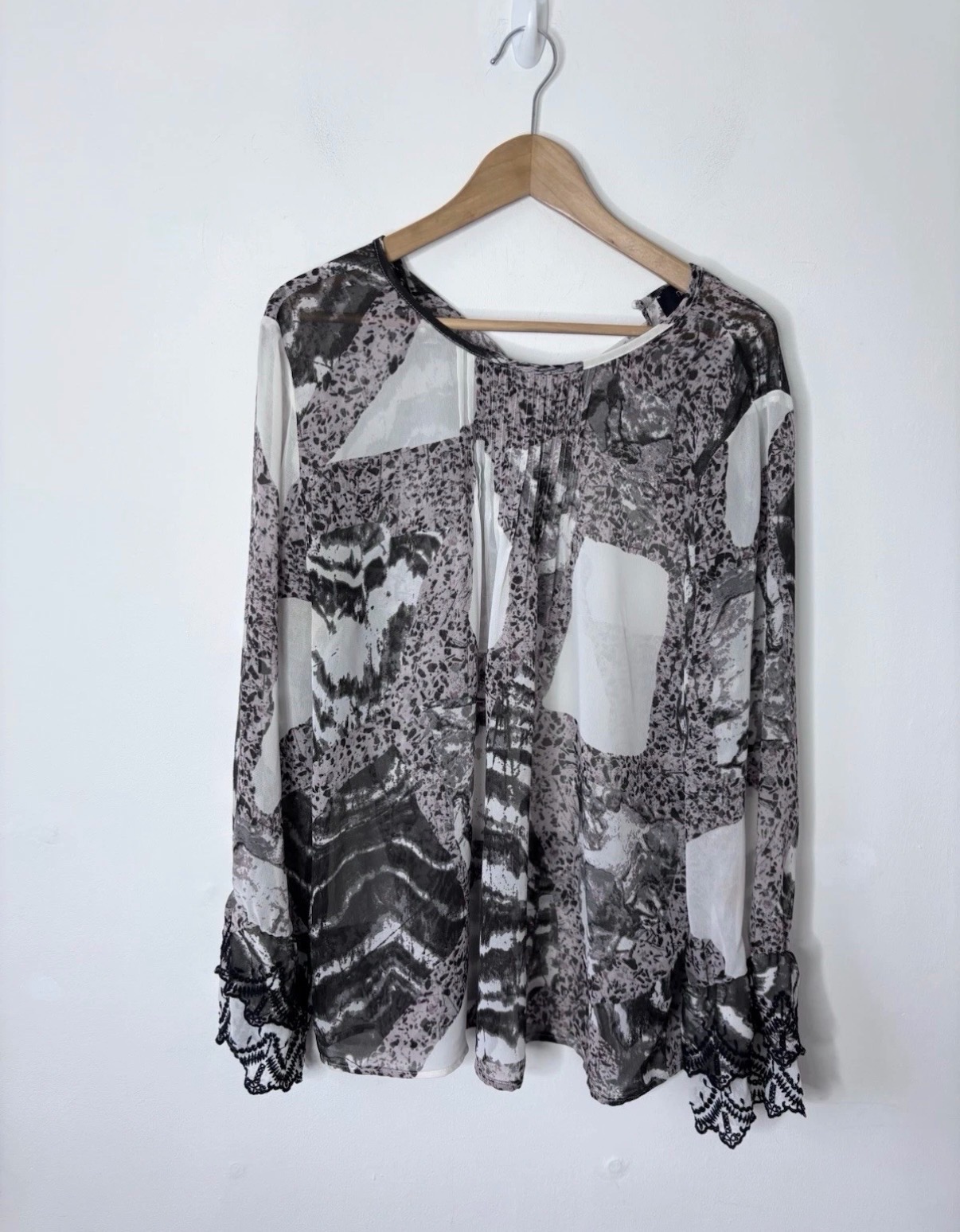 Next Women’s Abstract Patchwork Long Sleeved Delicate Cuff Sheer Top Size 16
