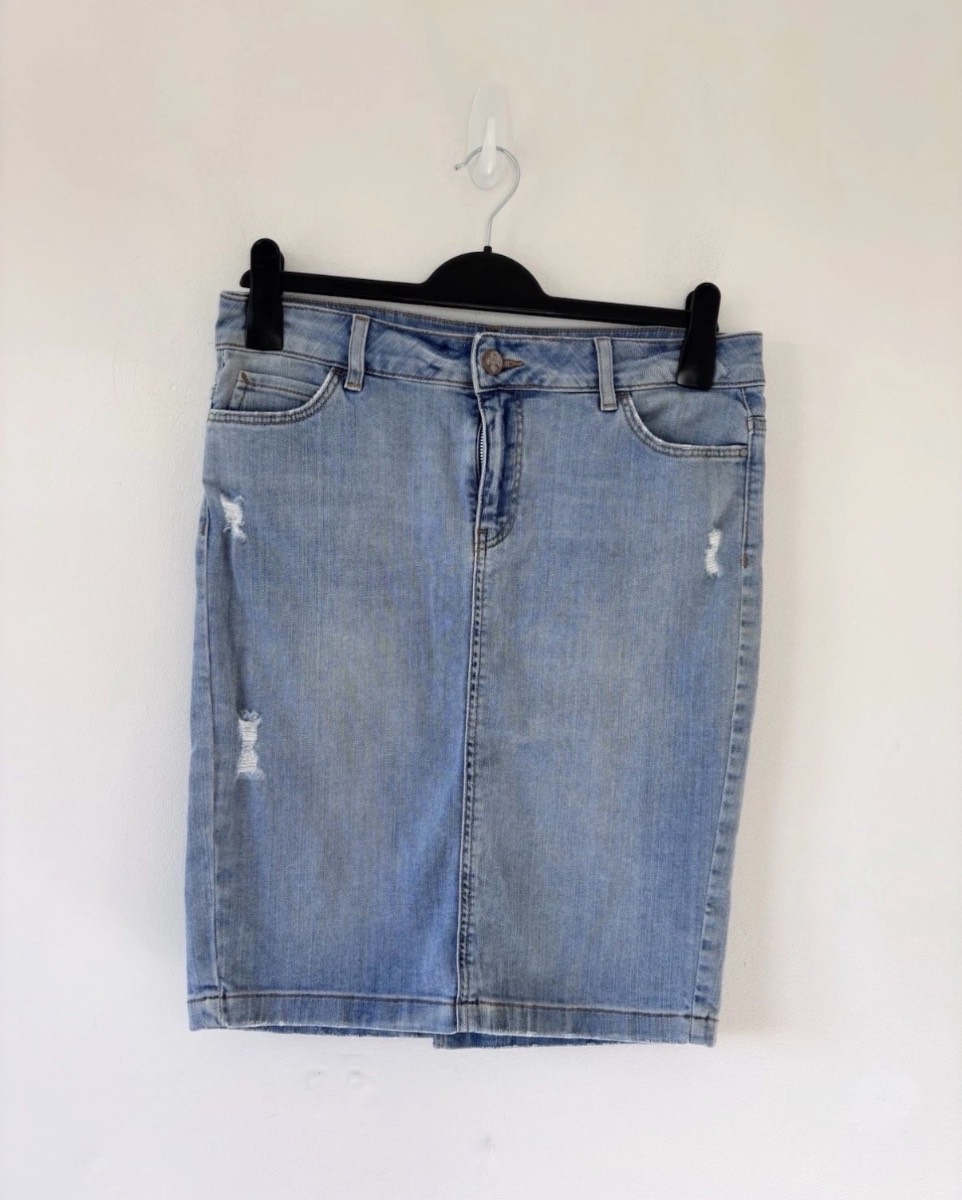 Marks And Spencer Women’s Pale Blue Distressed Summer Denim Skirt Size 10