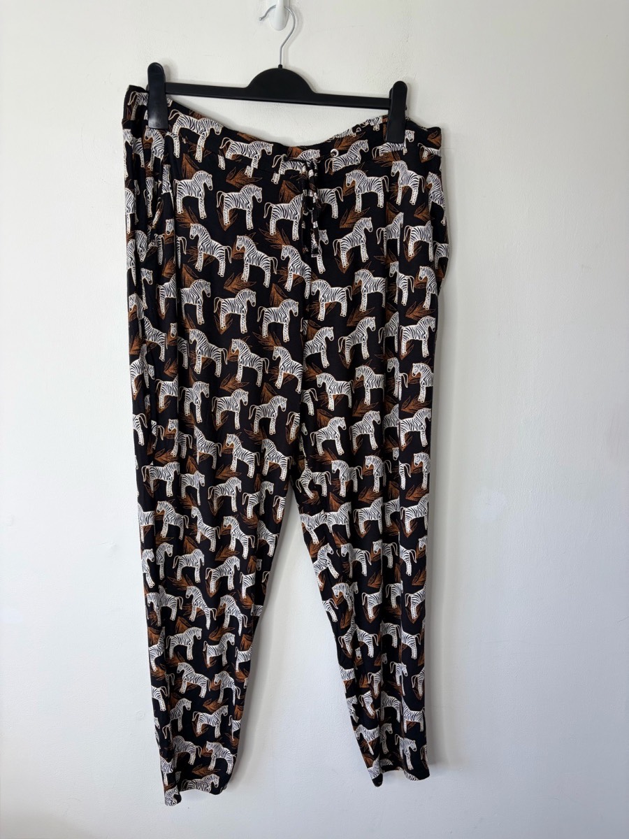 TU Women’s Black Zebra Print Jogger High Waist Soft Stretchy Trousers Size 20
