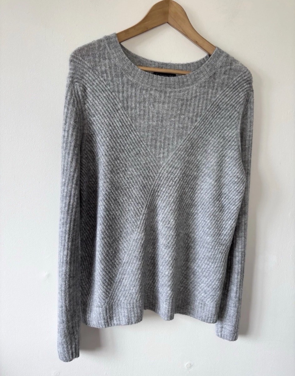 F&F Women’s Grey Thin Knitted Soft Patterned Jumper Size 12