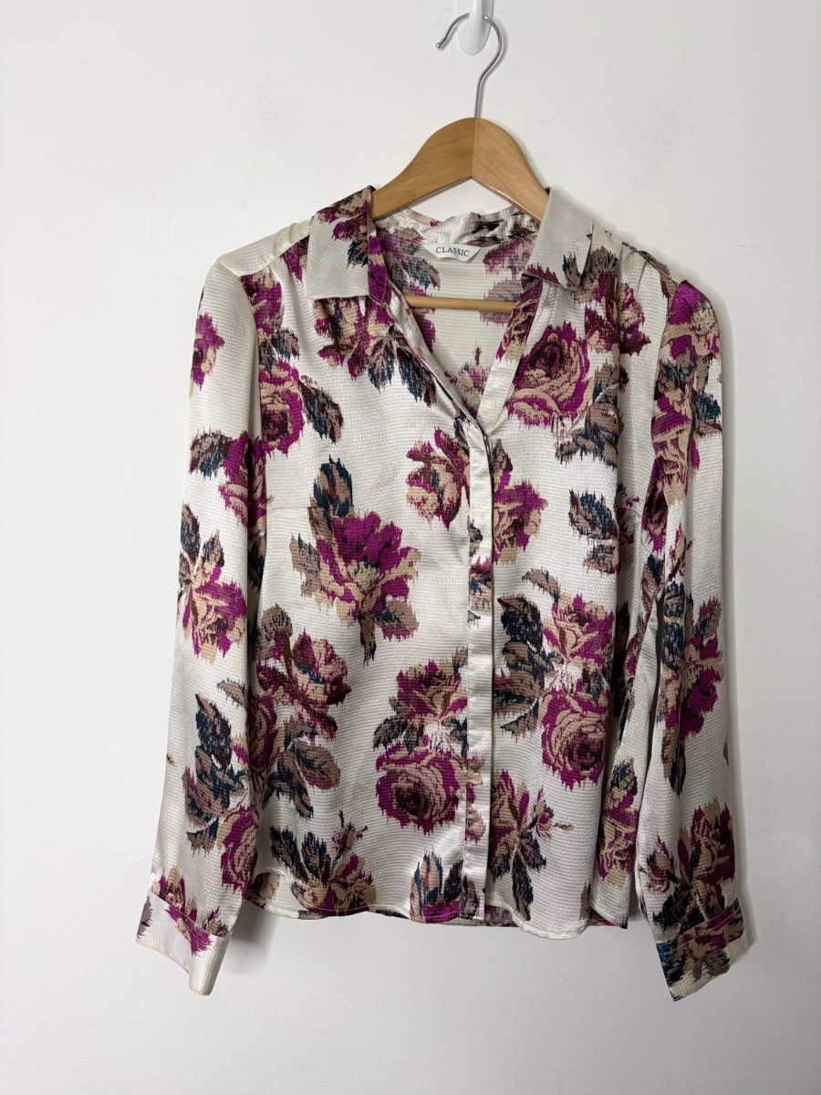 Marks & Spencer Women’s Beautiful Silky Floral Print Long Sleeved Shirt Size 12