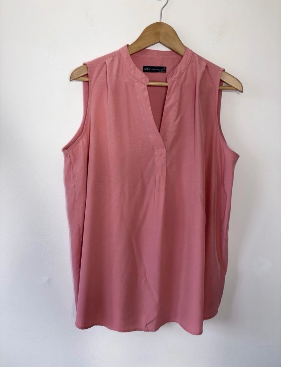 Marks And Spencer Women’s Blush Lightweight Summer Sleeveless Blouse Size 16