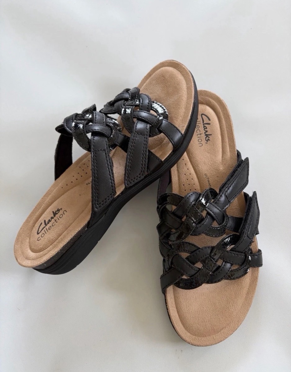 New Clarks Women’s  Black April Rae Comfort Fit Summer Sandals Size 7 Holiday