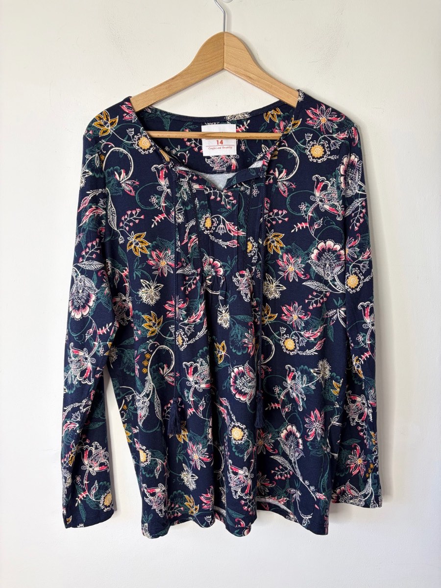 Bohemian Bobo TU Women’s Navy Blue Floral Print Long Sleeved Tunic Top Size 14