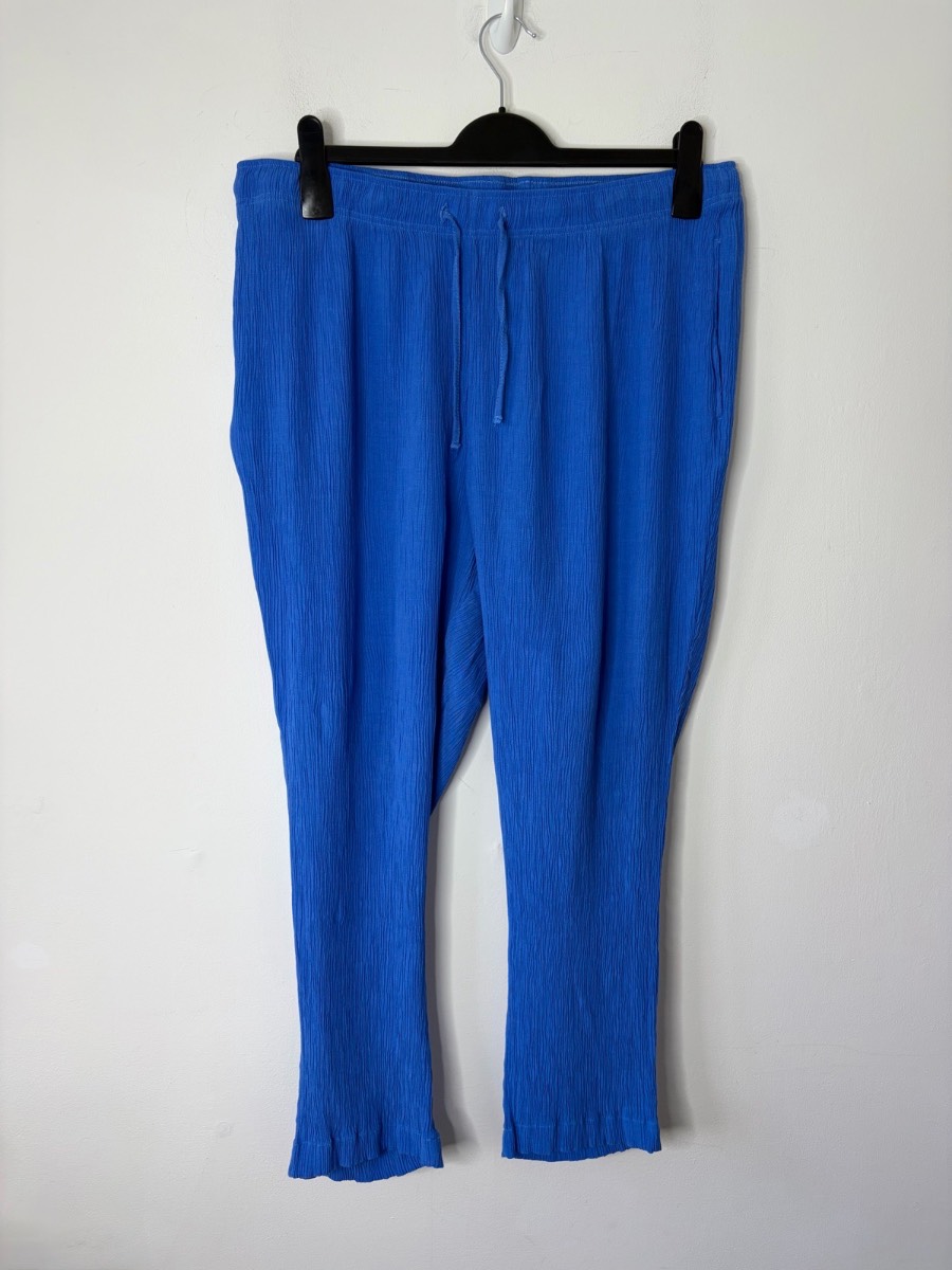 Damart Women’s Blue Textured Straight Elastic Waist Trousers Size 22
