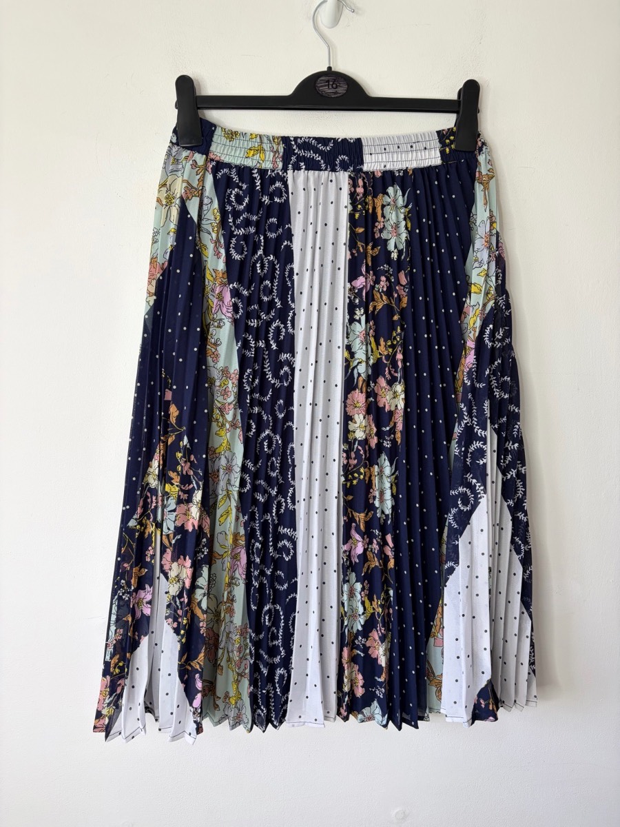 Cotton Traders Women’s Navy Floral Patchwork Boho Pleated Midi Skirt Size 8