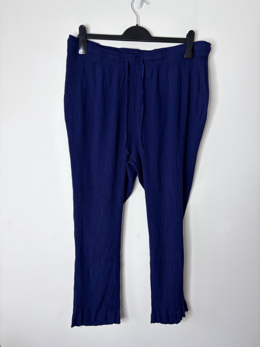 Damart Women’s Navy Blue Straight Leg High Waist Textured Trousers Size 22