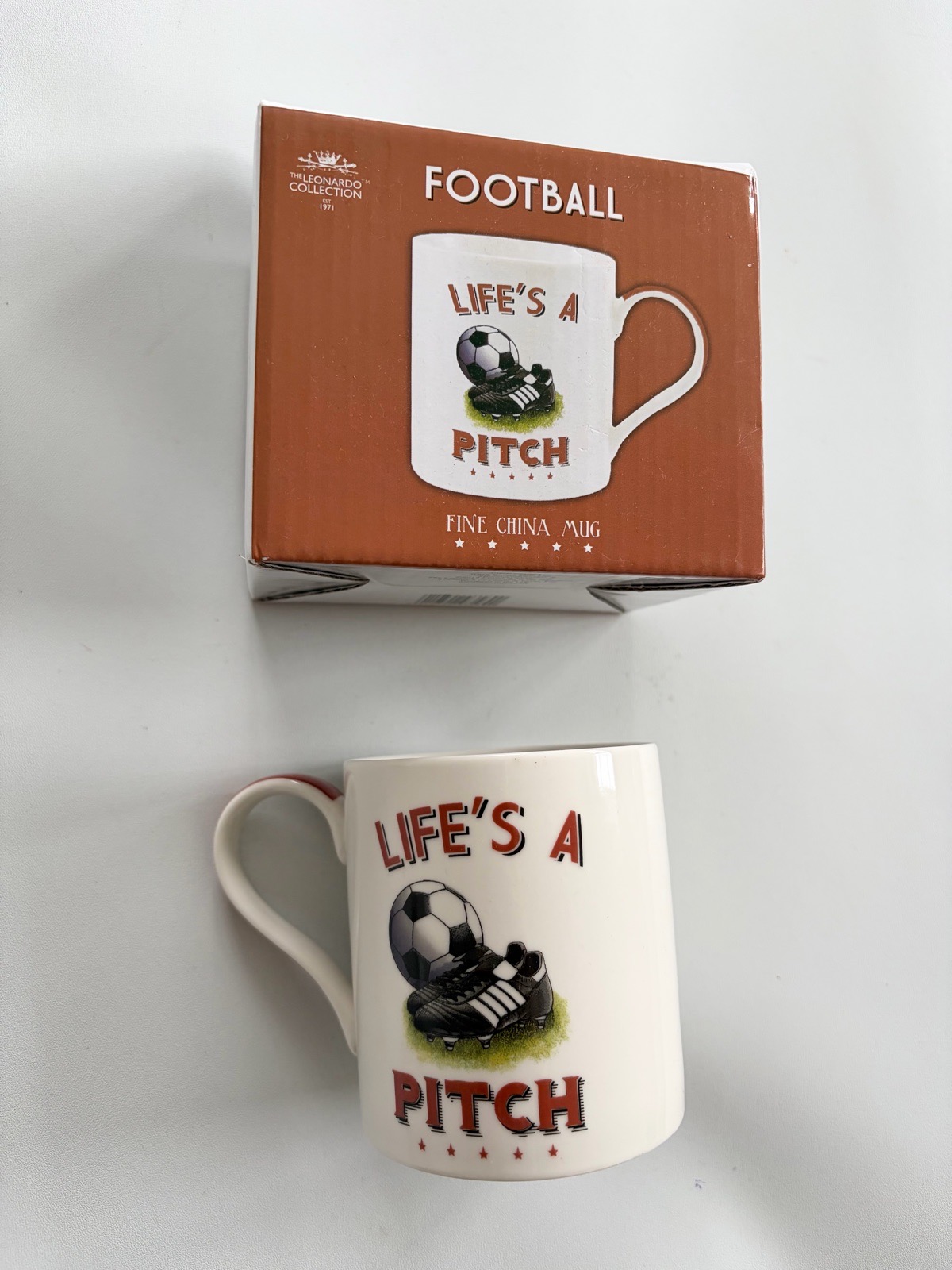 New The Leonardo Collection Life’s A Pitch Football Fine Bone China Mug Gift