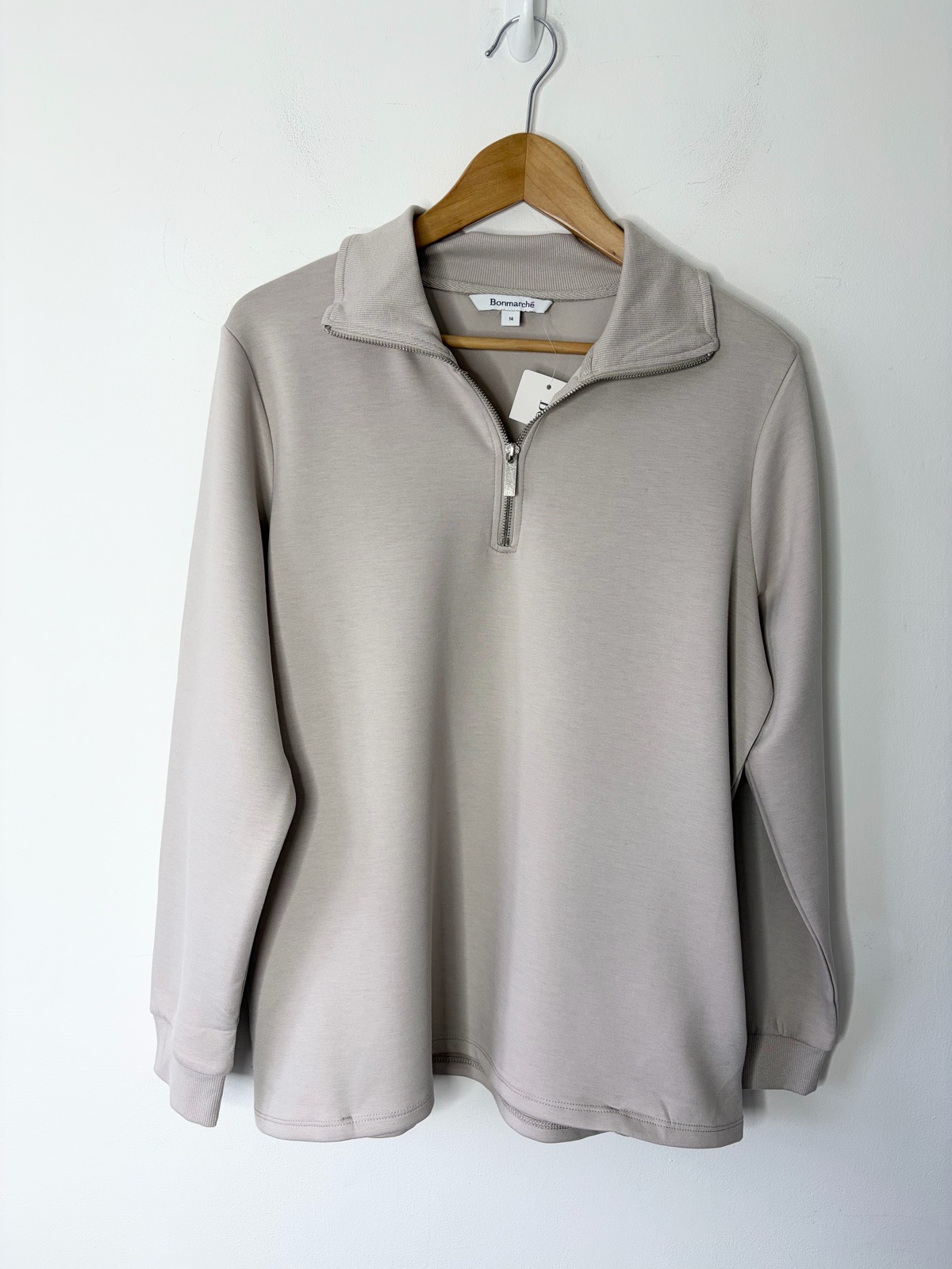 New Bonmarche Women’s Beige Quarter Zip Funnel Collar Sweatshirt Size 18 Gift