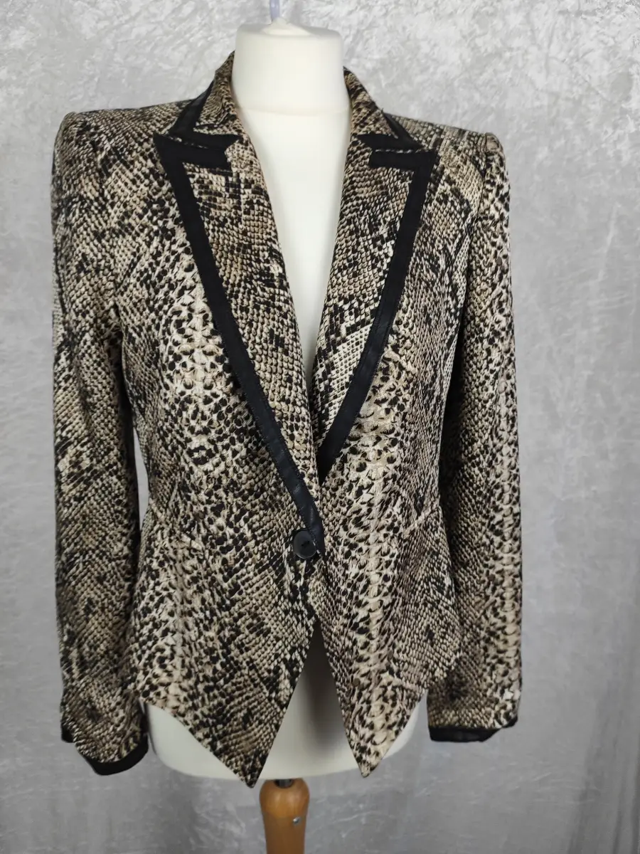 Zara 100% Silk animal Print Blazer Jacket Animal Print UK 8-10  Black