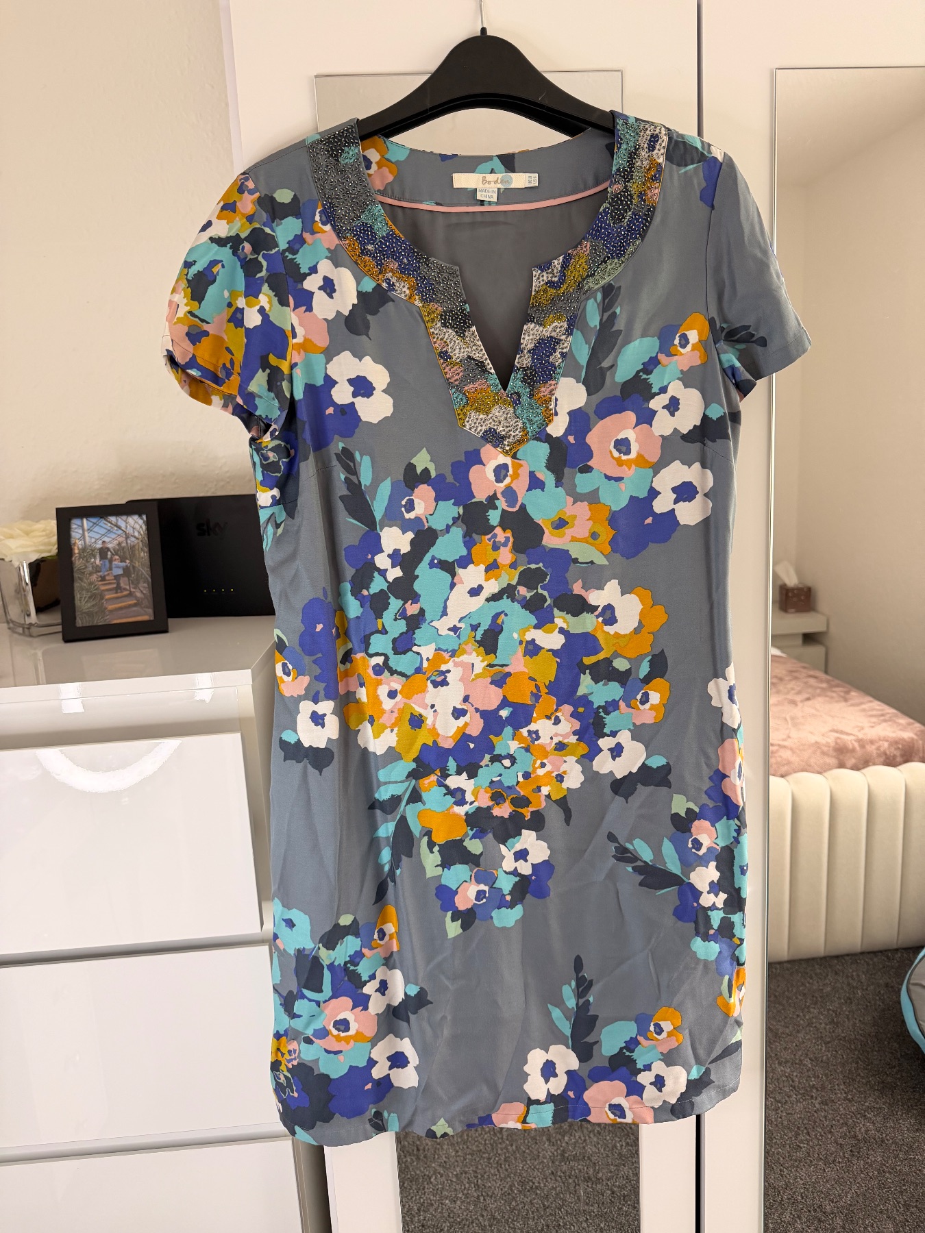 Boden grey silk blend dress Uk10