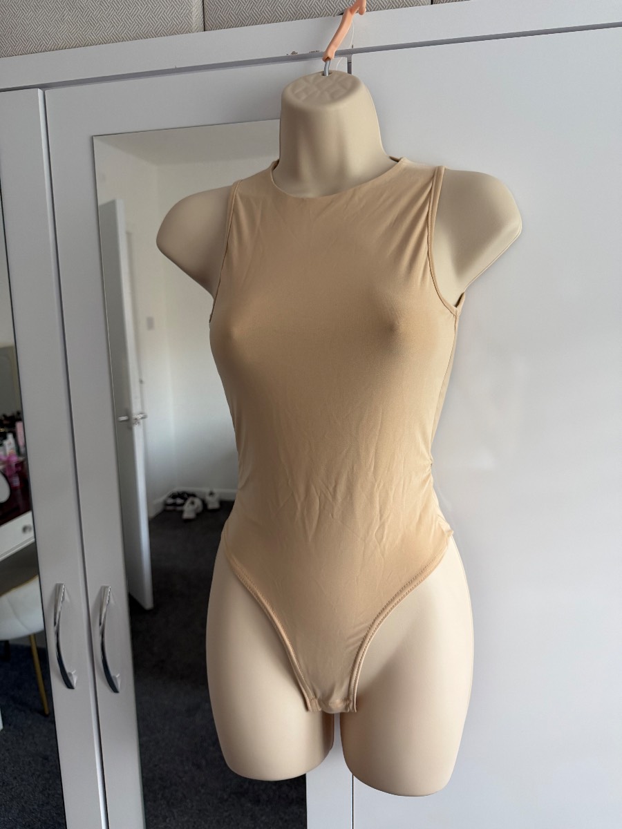 PLT nude sleeveless bodysuit Size UK4