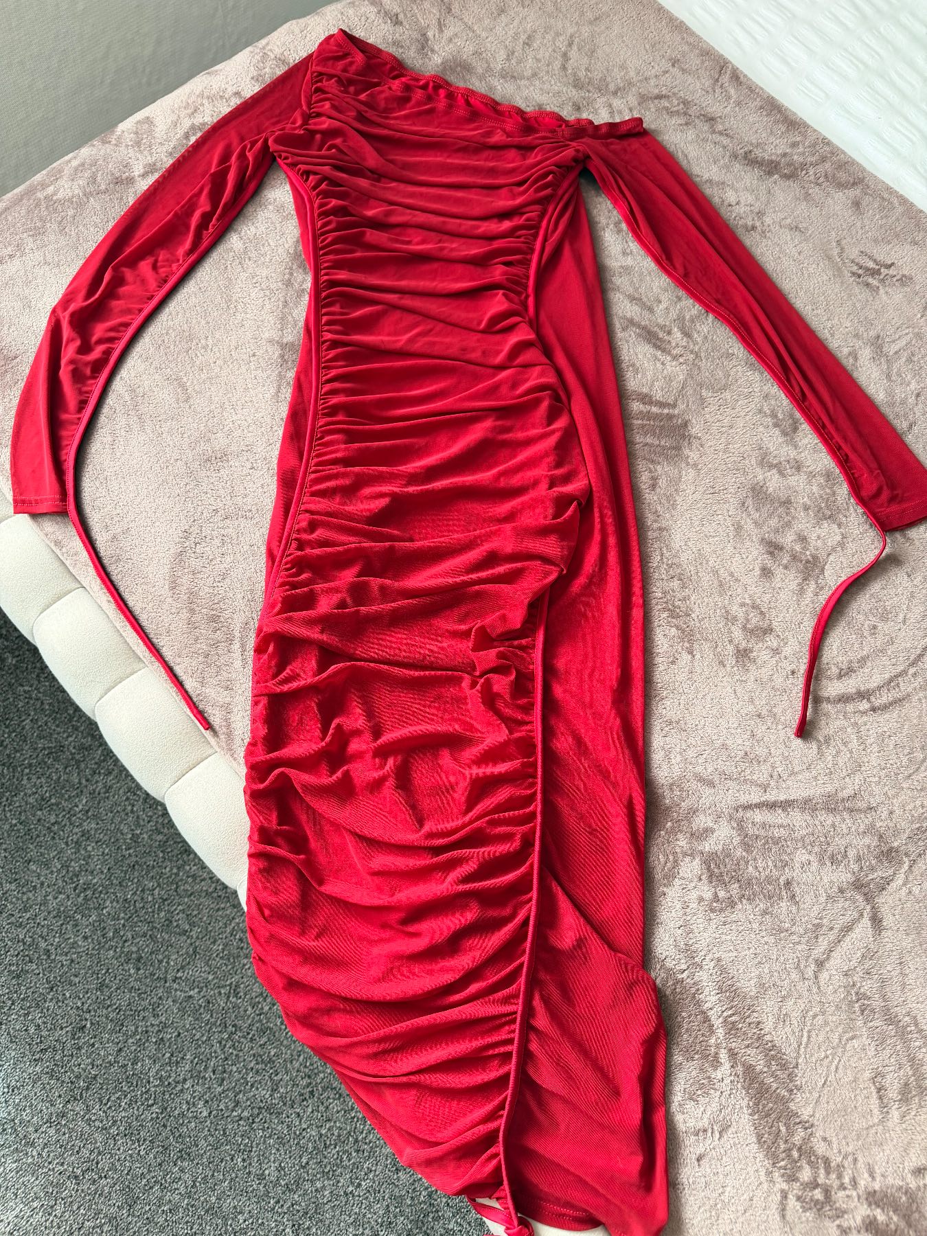 Red long one shoulder bodycon dress S
