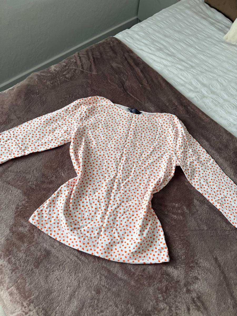 M&S basic white/orange top 12