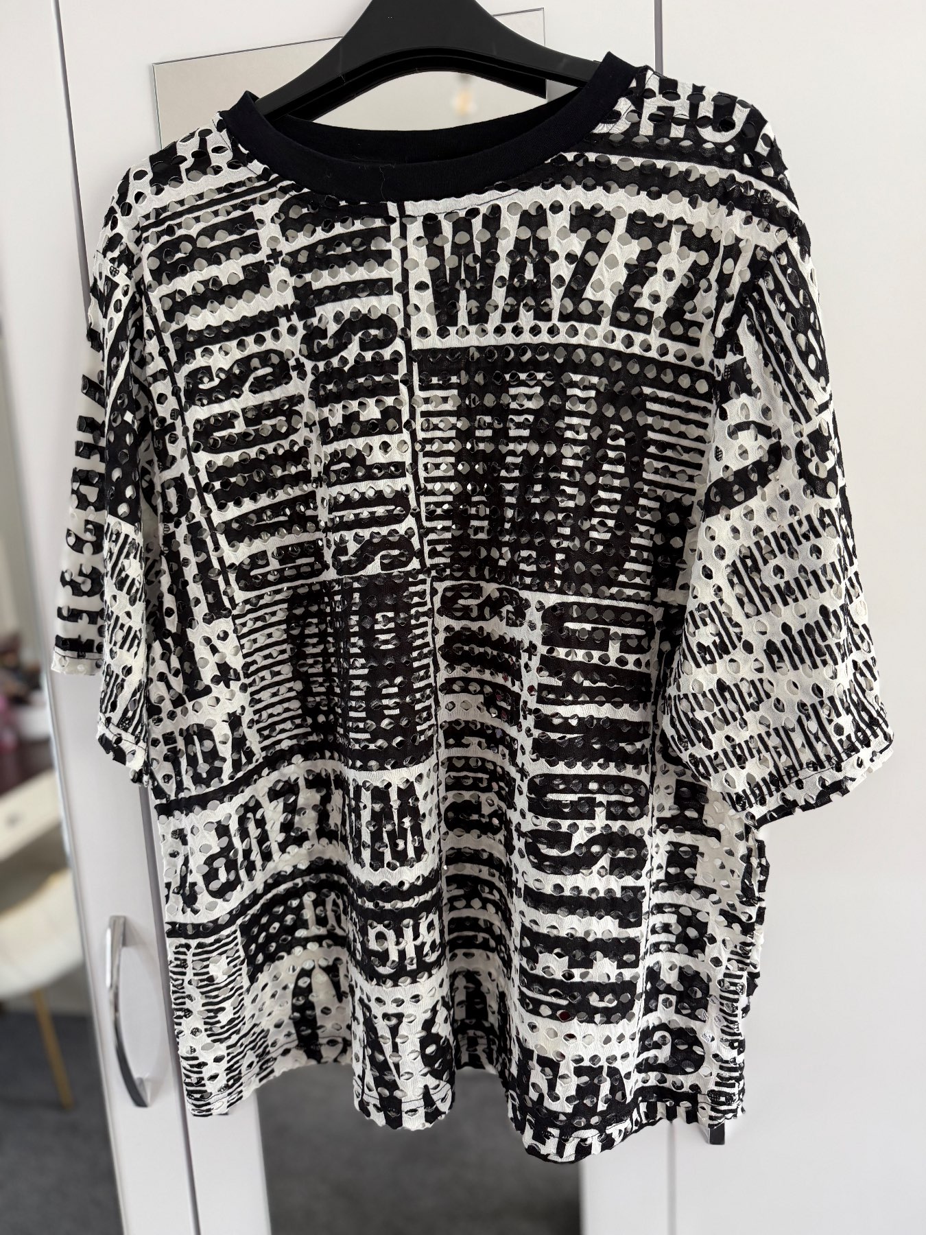 Topshop black/white oversized tee S/M