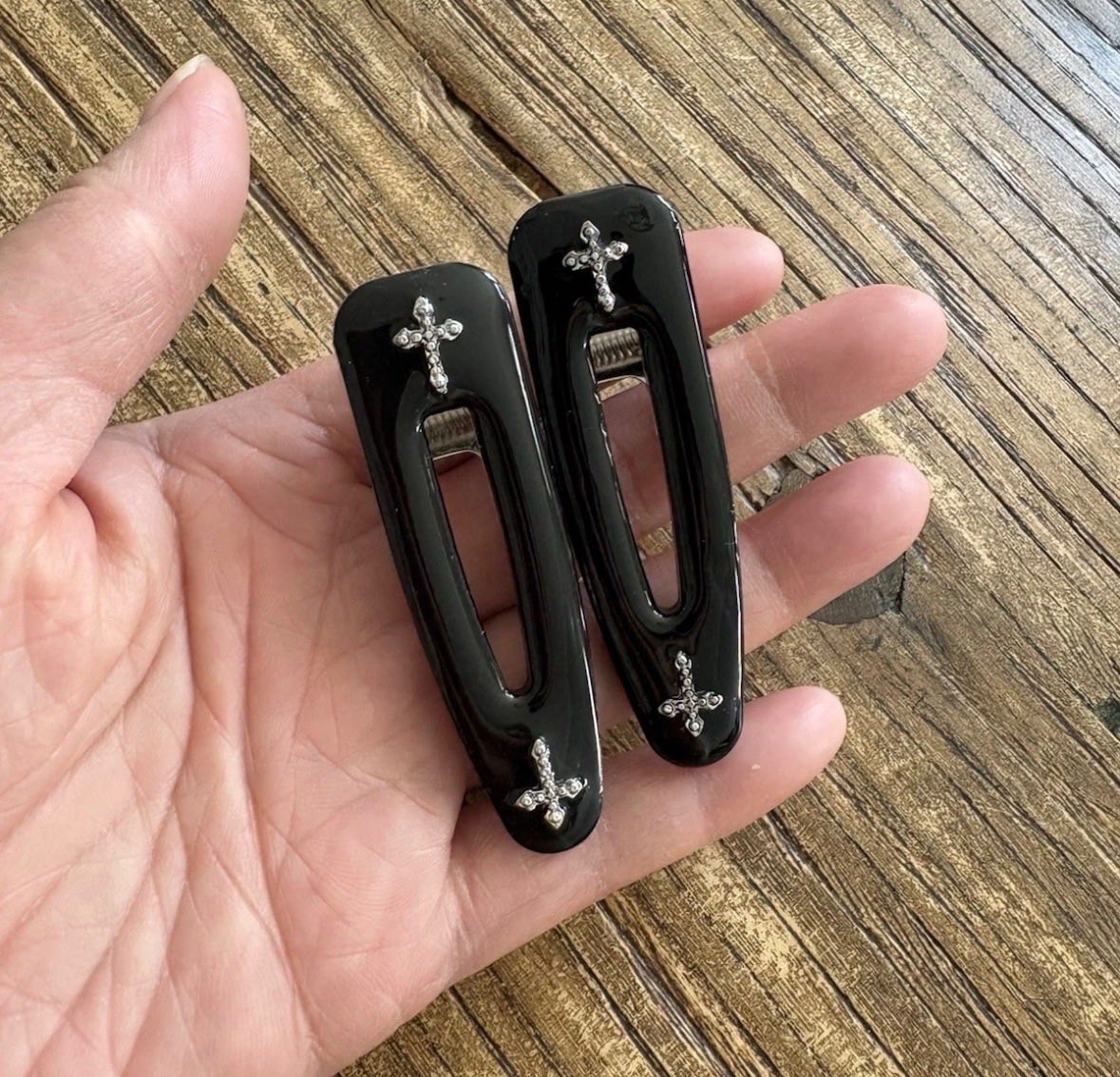 2 x gothic cross hair clip slides