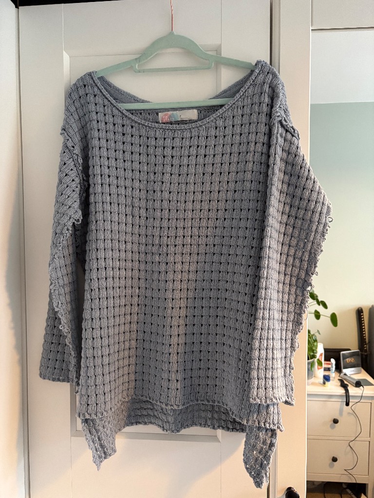 Free People Knitted Jumper size small - new without tags
