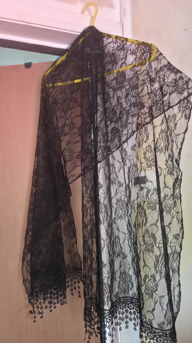 Lace Scarve
