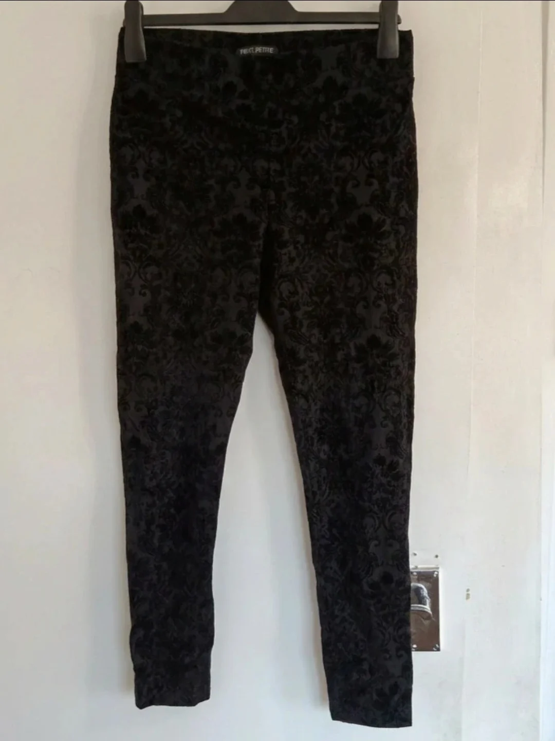 Next Petite Black Velvet Flocked Trousers – Slim Fit
