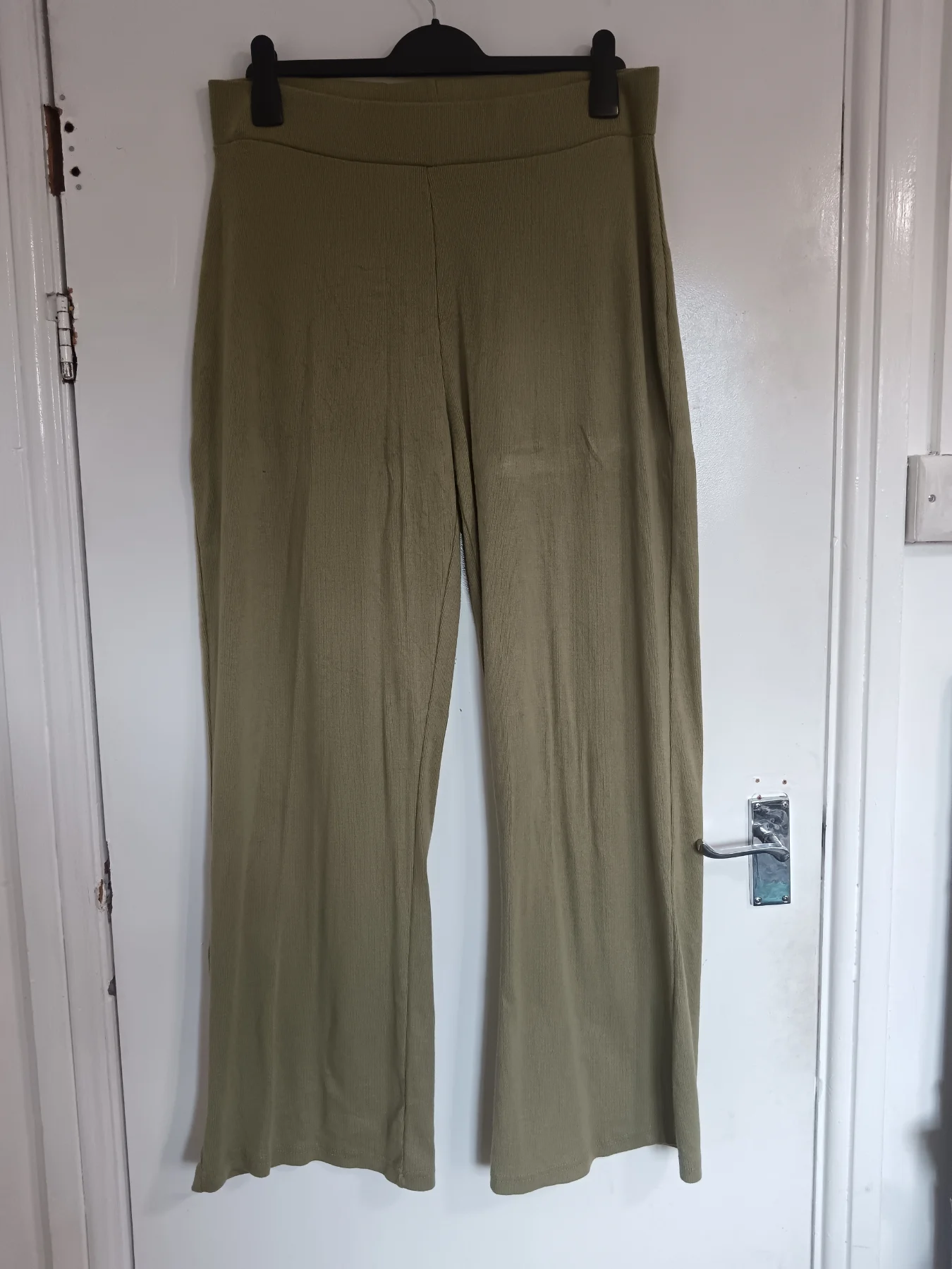 Olive Green Wide-Leg Trousers – Elastic Waist