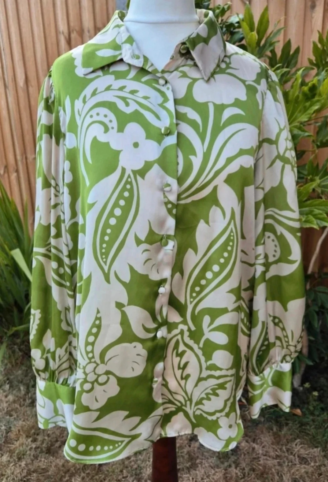 Zara Green Cream Retro Leaf Print Long Sleeve Blouse – Size M