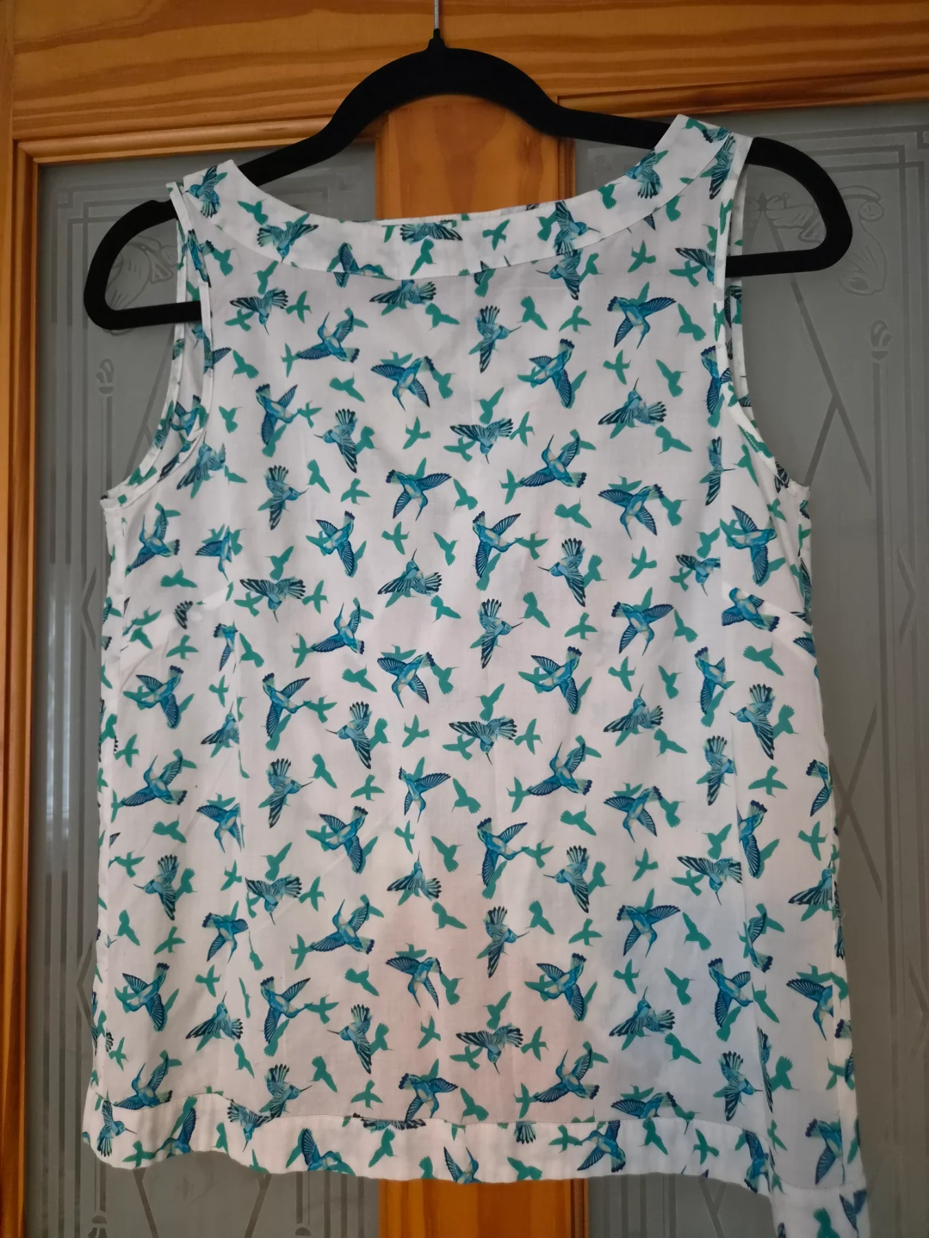 Warehouse White Blue Bird Print Sleeveless Top – Size UK 8, Excellent