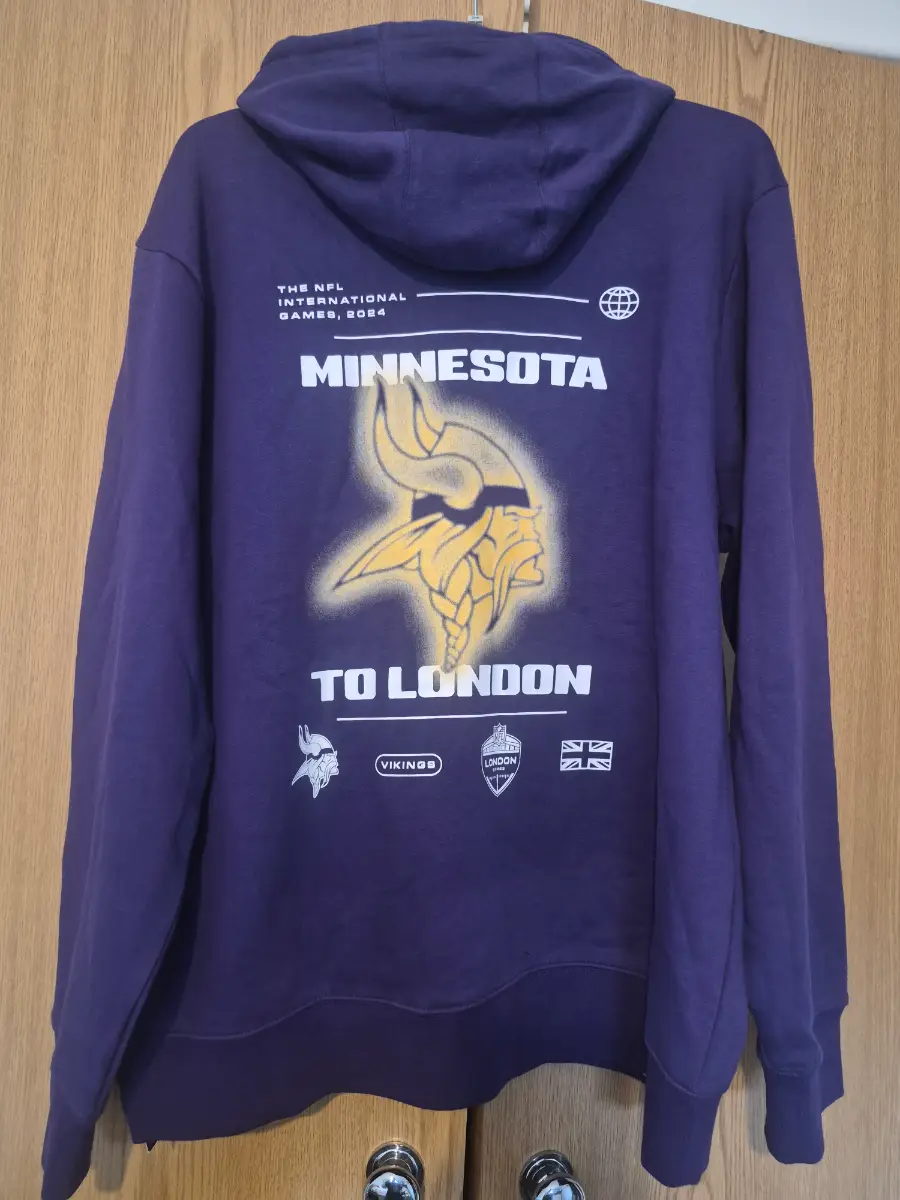 Minnesota Vikings International Games Festival graphic hoodie NFL Size 2XL BNWT