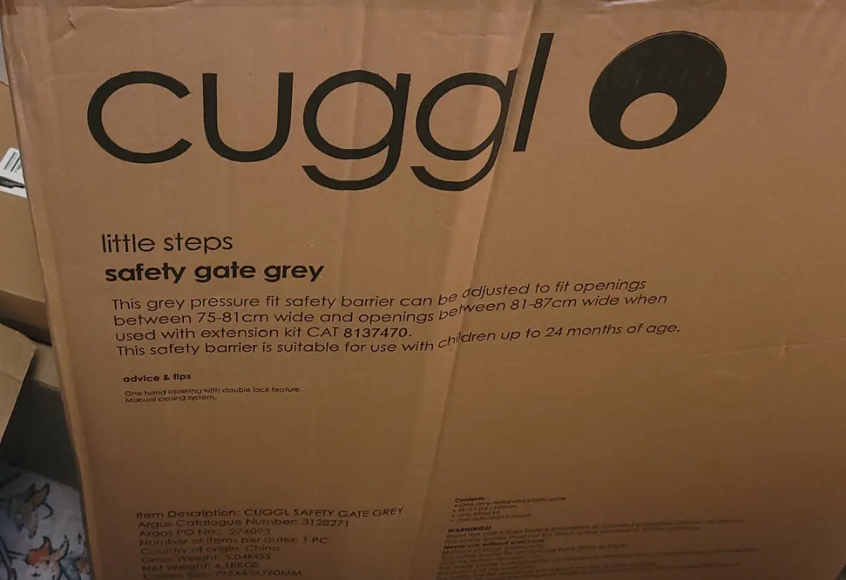 Cuggl Pressure Fit Safety Gate - White OR Grey 75-81cm