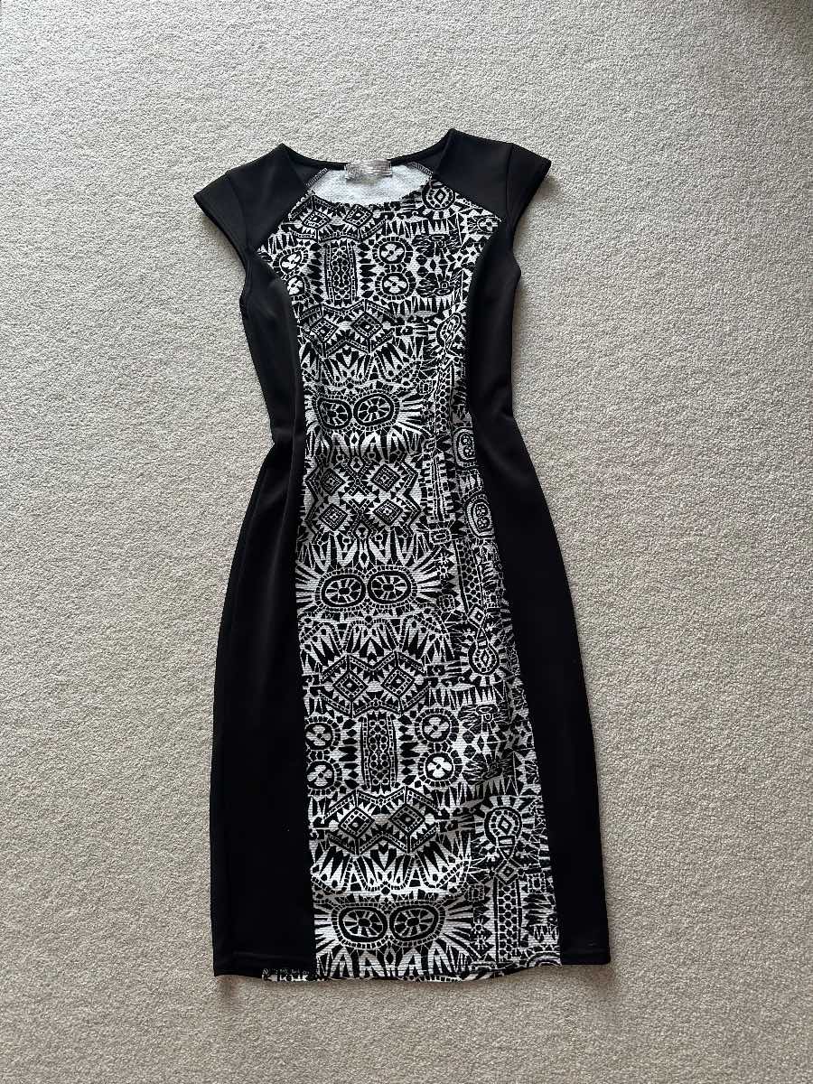 Carmen Rose Black & White Optical Illusion Bodycon Dress