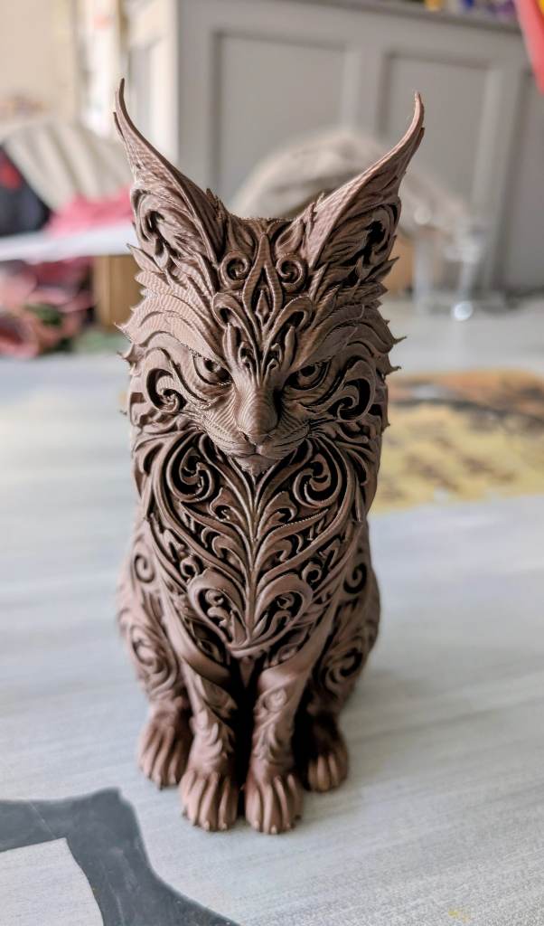Maine coon cat  statue in bronze