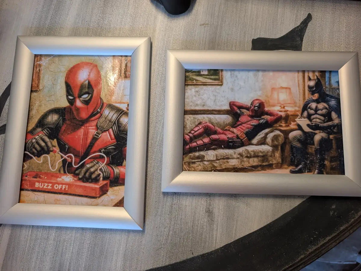 Pair of marvel comical photos wall decor