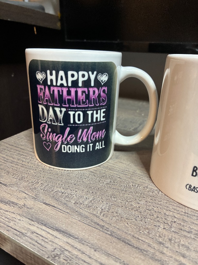 1 x Single mom mug