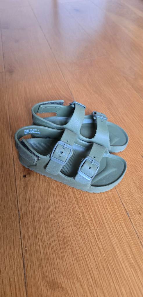 Khaki sandals