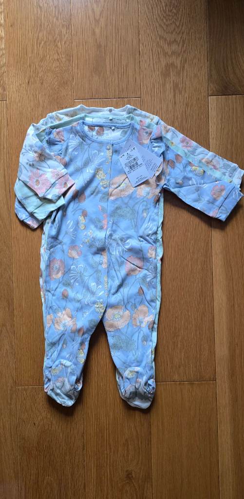 Floral sleepsuits pack