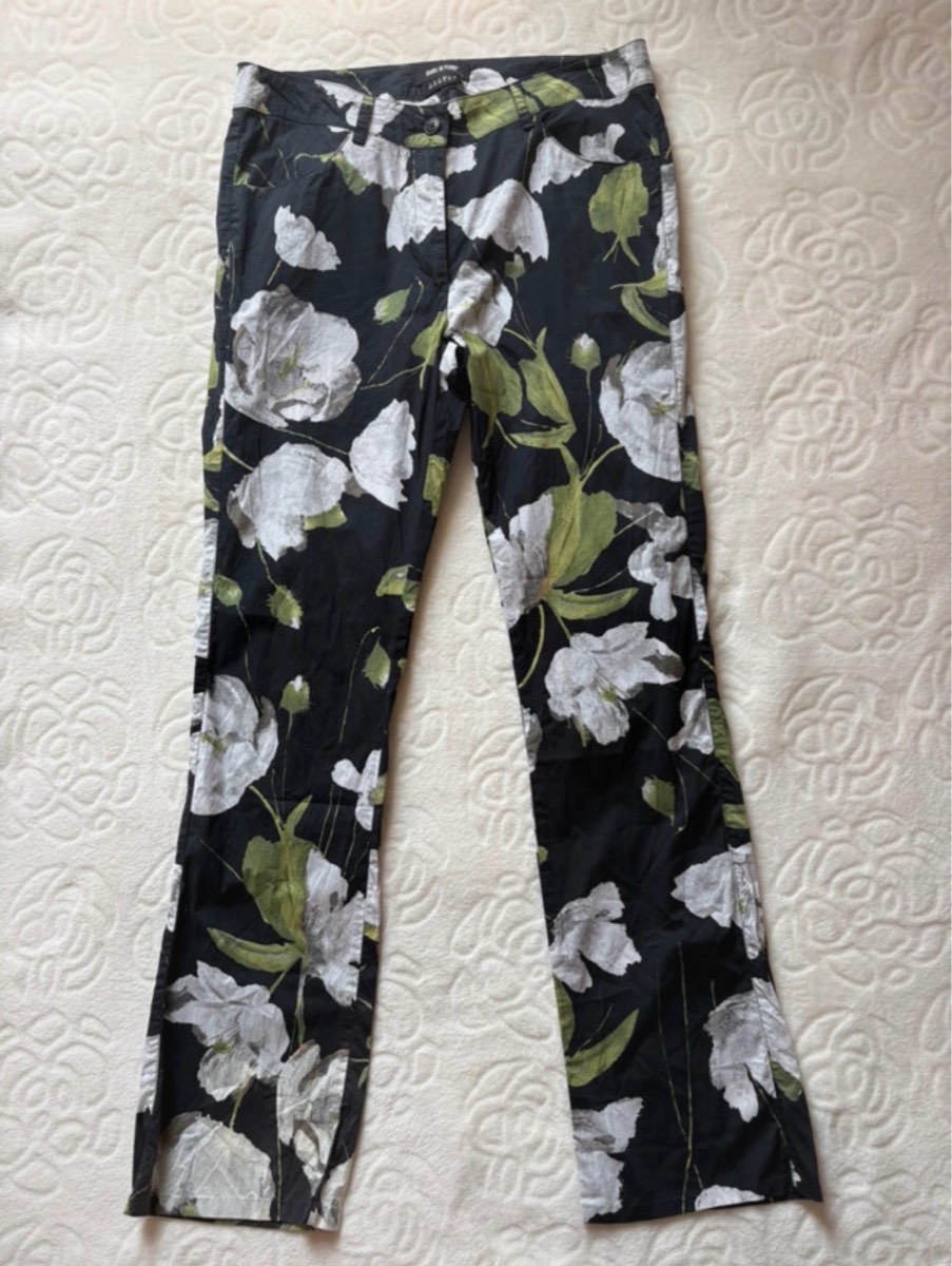 Designer Isabel de Pedro floral cotton bootcut trousers Size UK 10 / EU 38 (read description)