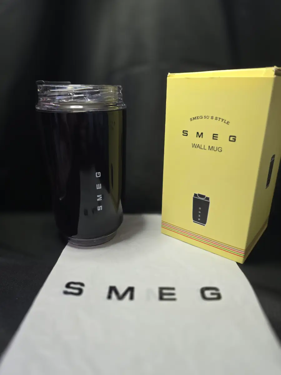 SMEG 240ml Travel Mug Hot & Cold Drinks - Black - 1