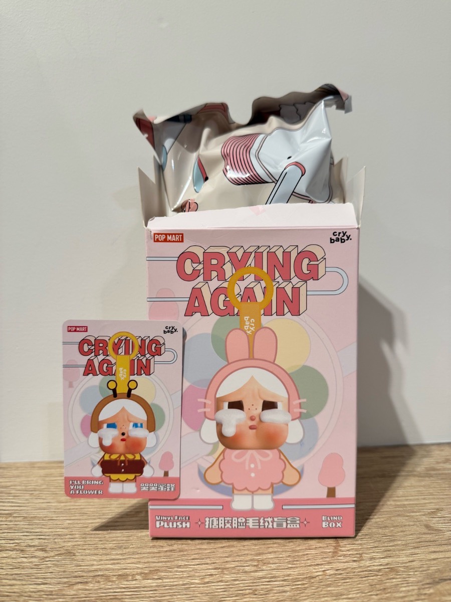 Cry Baby Plush Keychain (Bee)