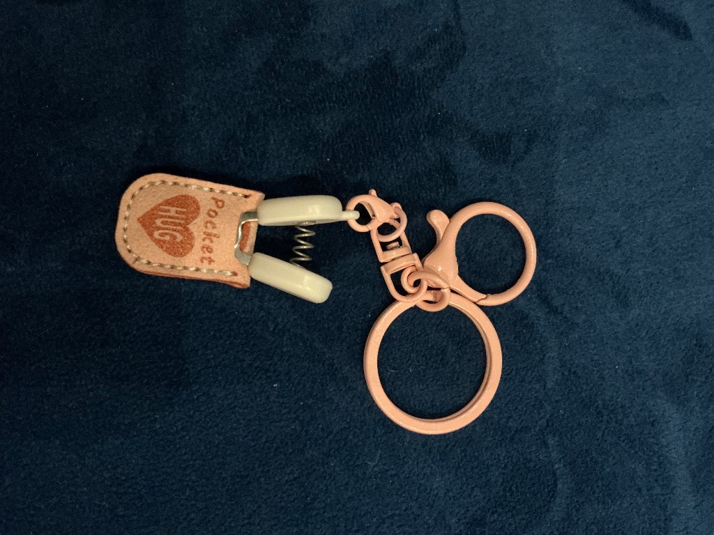 New Cute Pocket Hug Mini Scissors Keyring – Crafting & Sewing Accessory