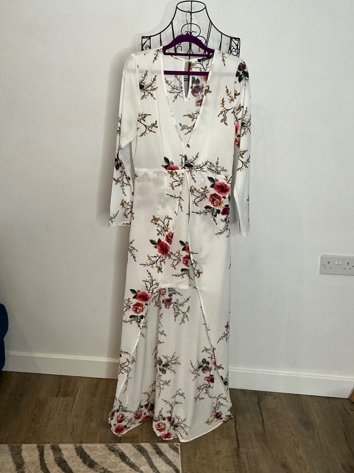 Boohoo Floral Maxi Dress – UK 10 – BNWT