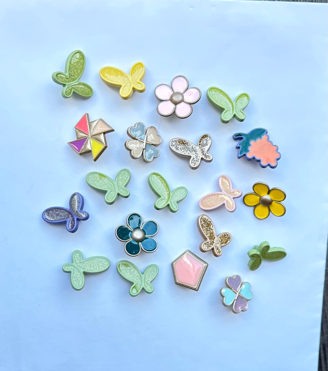 Multicolour Flatback Charms Lot