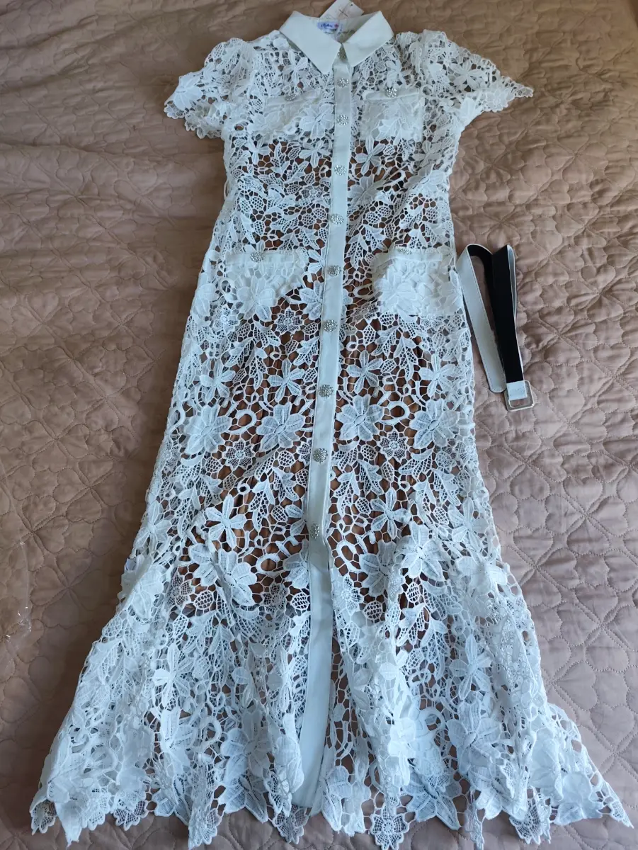 beautiful white lace dress