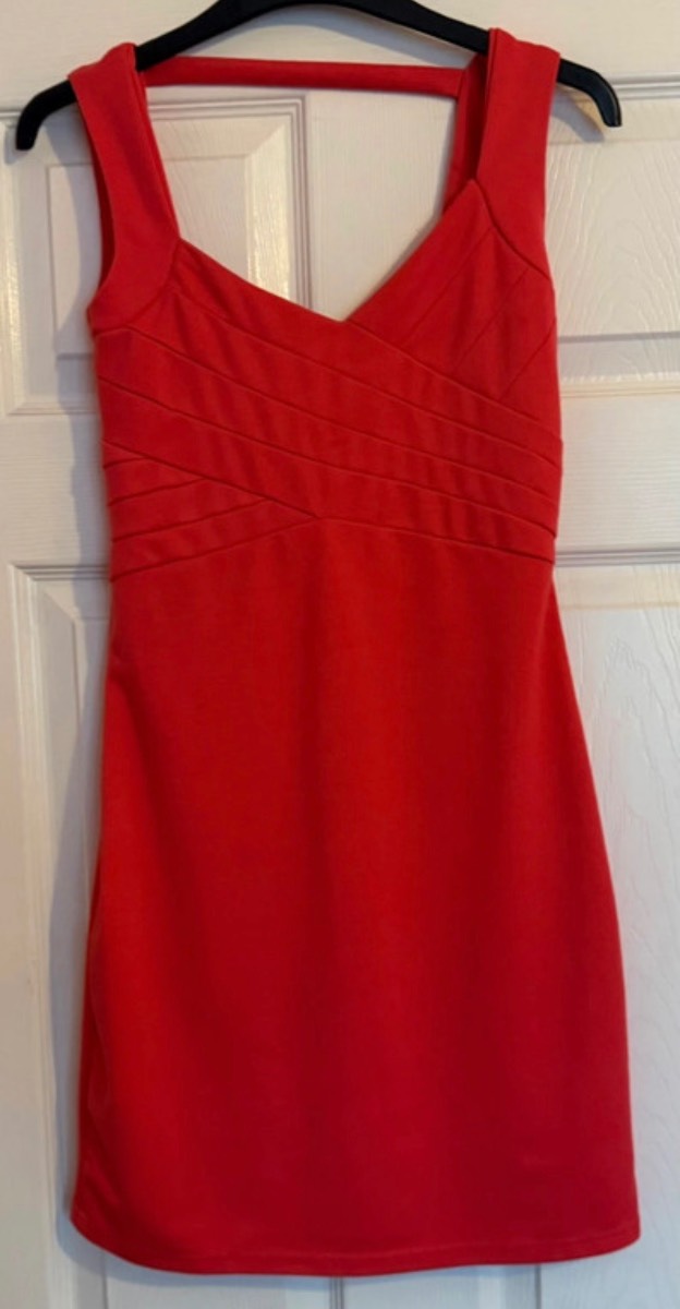 Fee red,size small (8) red bodycon dress, weddings/parties/holidays