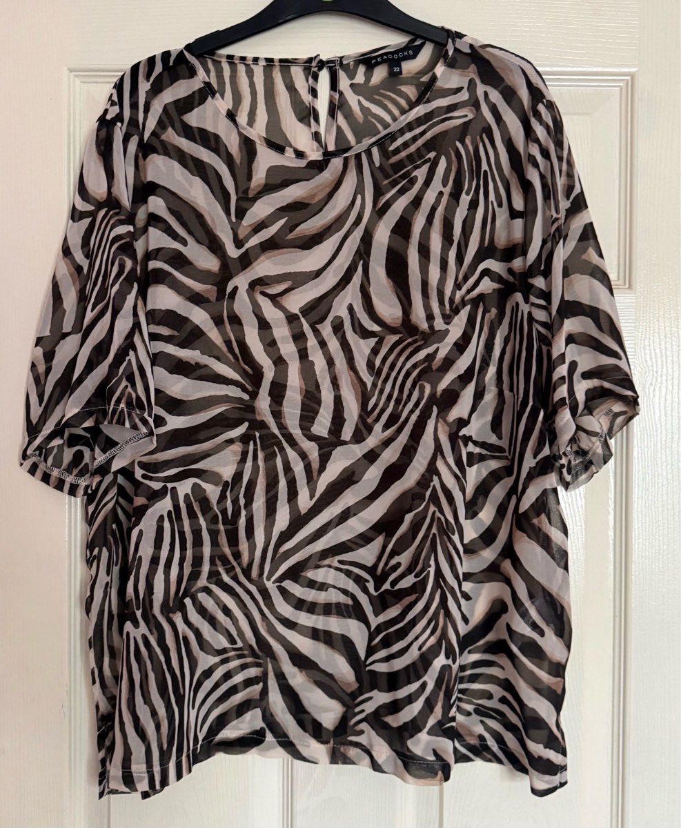 Peacocks size 22 sheer animal print blouse